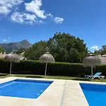 펜션 House In Surrounded By Golf Courses